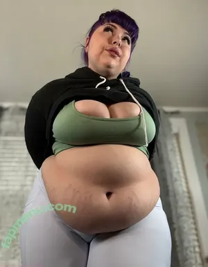 littlestpigletann / ilychubbygrilz nude photo #0425