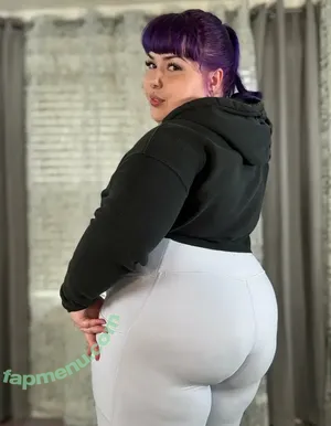littlestpigletann / ilychubbygrilz nude photo #0428
