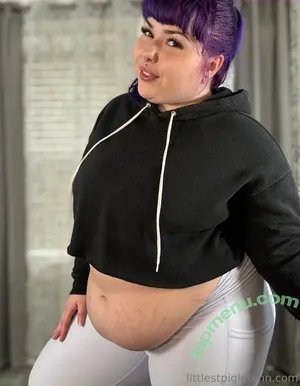 littlestpigletann / ilychubbygrilz nude photo #0429