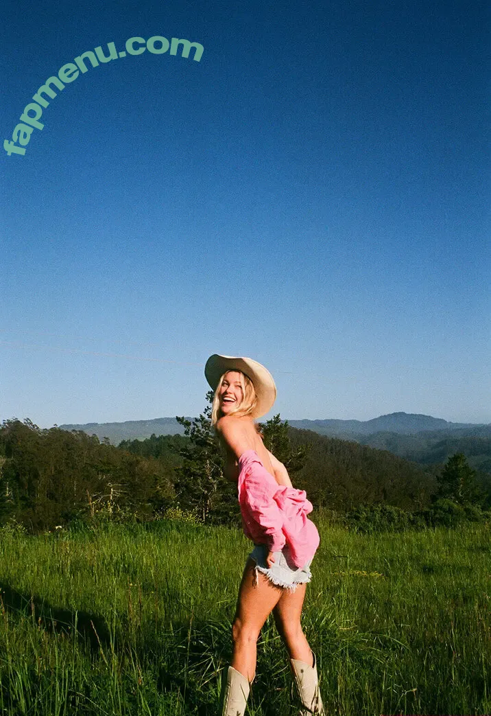 littlexxxfawn nude photo #0004 (littlexxxfawn)