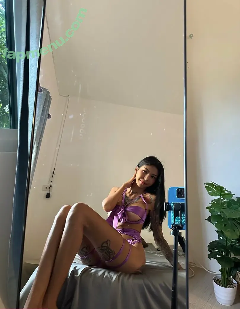 littleyong nude photo #0002 (__yu_0331_)