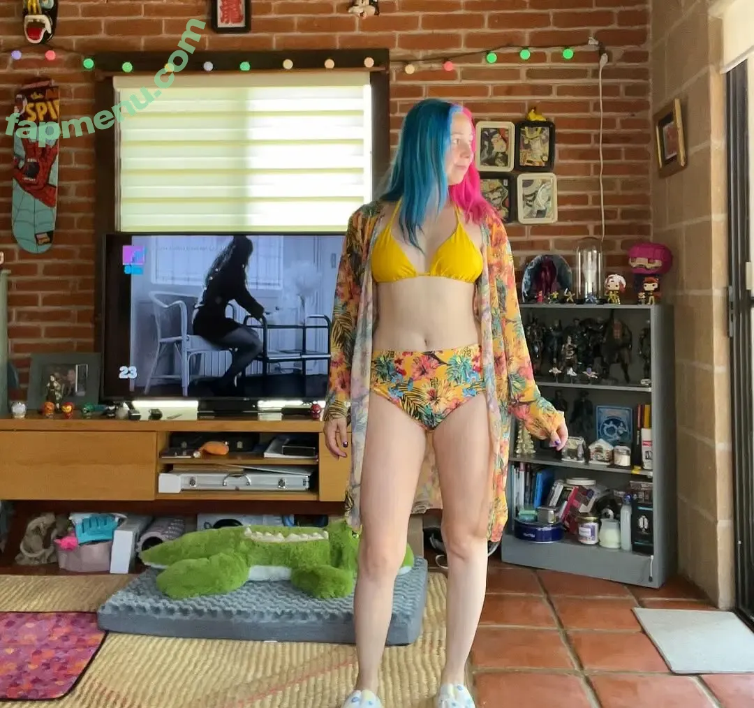 Litzia Moon nude photo #0082 (litziabeltran / litziamoon)