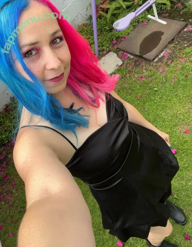 Litzia Moon nude photo #0088 (litziabeltran / litziamoon)