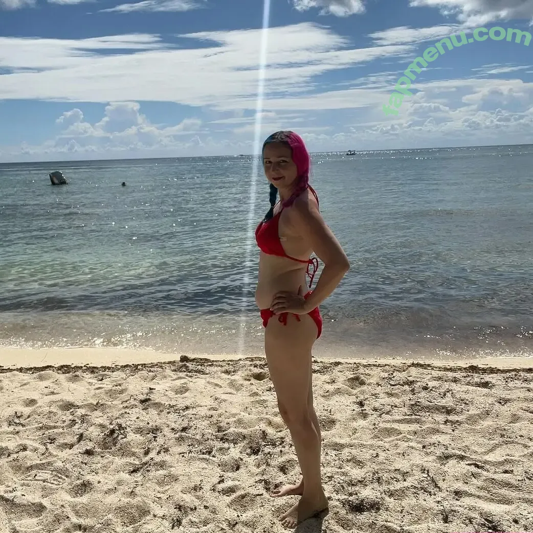 Litzia Moon nude photo #0115 (litziabeltran / litziamoon)