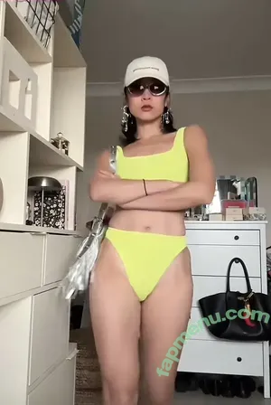  nude photo #0002