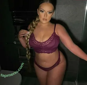 Liv Bishop / livbishopp / u409935572 nude photo #0018