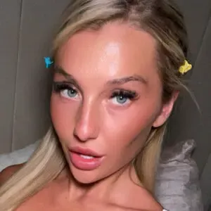 Liv Davies / liv_davies_xx / olivia_davies0 nude photo #0003