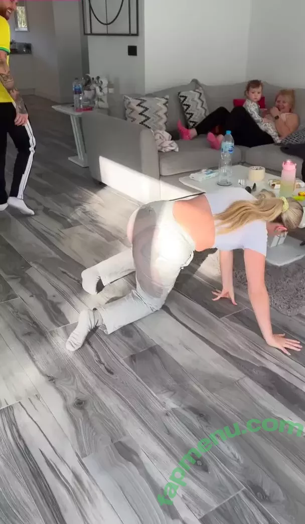 Liv Hanby nude photo #0012 (liv_hanby)