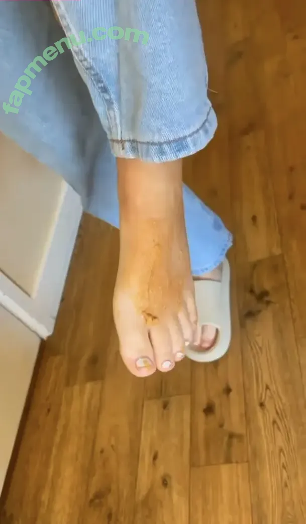Liv Hanby nude photo #0020 (liv_hanby)
