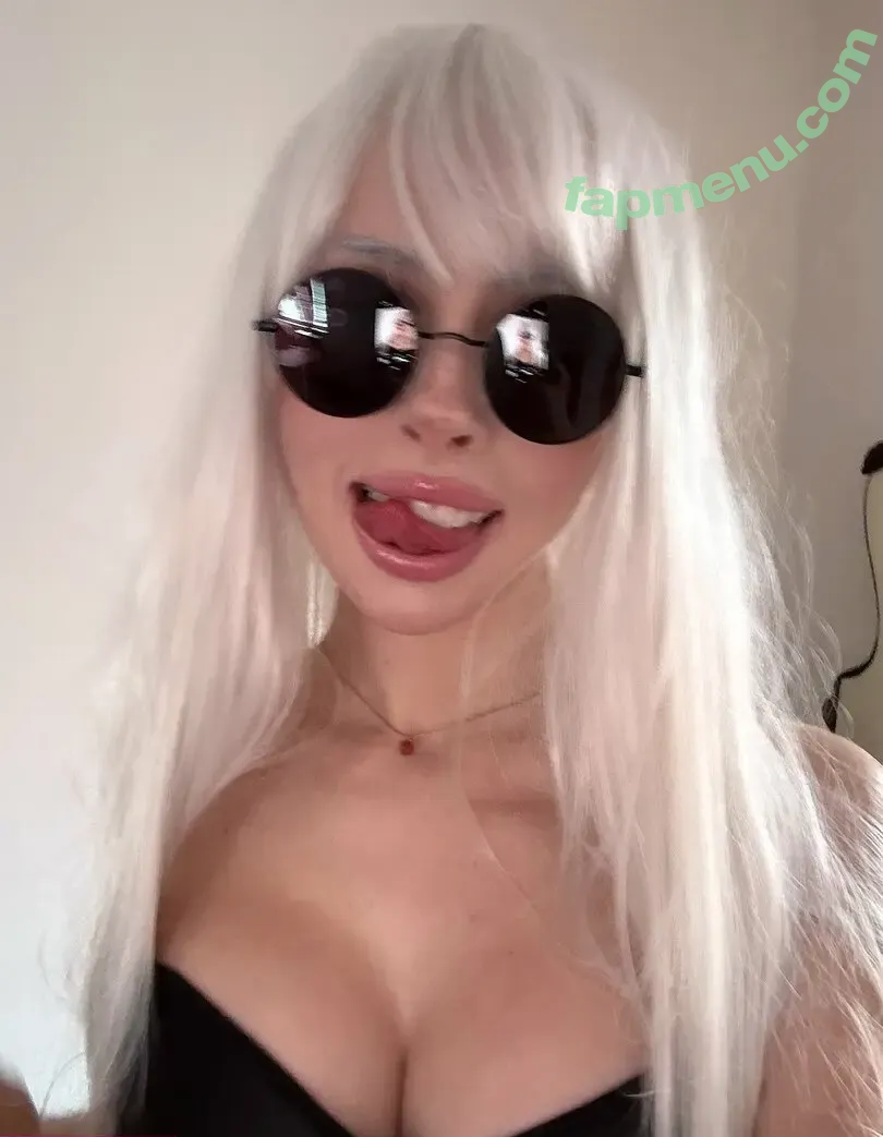 Liv Littlelivbug nude photo #0536 (LITTLELIV / littlelivbug)