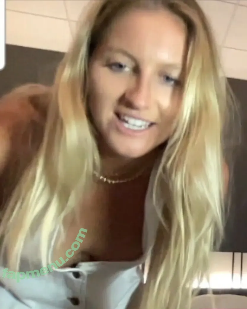 Liv Macdonald nude photo #0016 (livimcdons / livmacdonald)