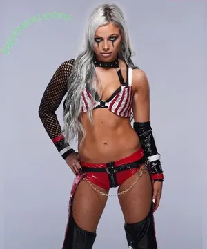 Liv Morgan / LivMorganSimp / WWELivMorgan / yaonlylivvonce nude photo #0902