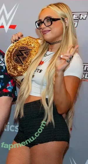 Liv Morgan / WWELivMorgan / YaOnlyLivvOnce nude photo #0973