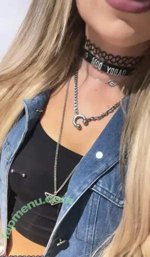 Liv Morgan / WWELivMorgan / YaOnlyLivvOnce nude photo #0975