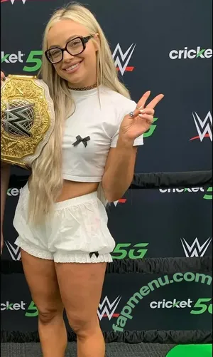 Liv Morgan / WWELivMorgan / YaOnlyLivvOnce nude photo #0996