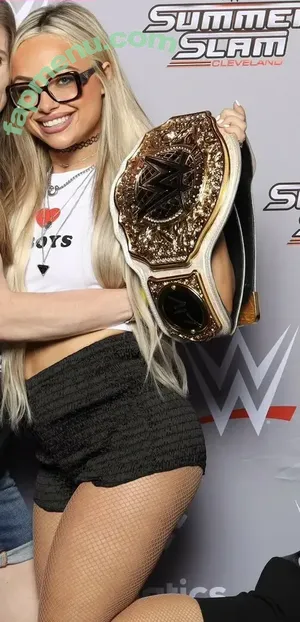 Liv Morgan / WWELivMorgan / YaOnlyLivvOnce nude photo #1008