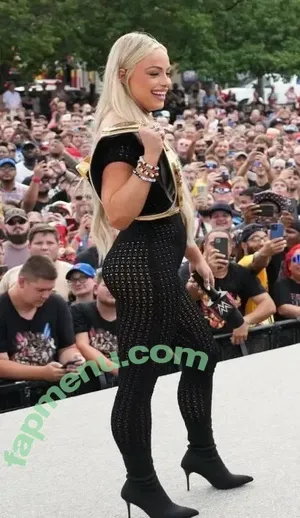 Liv Morgan / WWELivMorgan / YaOnlyLivvOnce nude photo #1060