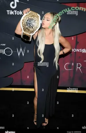 Liv Morgan / WWELivMorgan / YaOnlyLivvOnce nude photo #1075