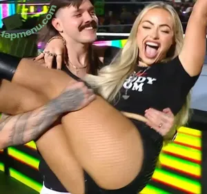 Liv Morgan / WWELivMorgan / YaOnlyLivvOnce nude photo #1097