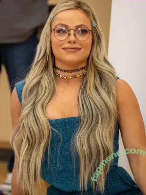 Liv Morgan / yaonlylivvonce nude photo #1386