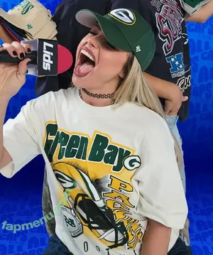 Liv Morgan / WWELivMorgan / YaOnlyLivvOnce nude photo #1754