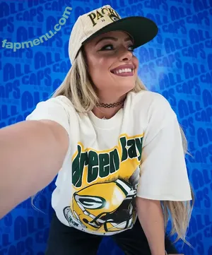 Liv Morgan / WWELivMorgan / YaOnlyLivvOnce nude photo #1756