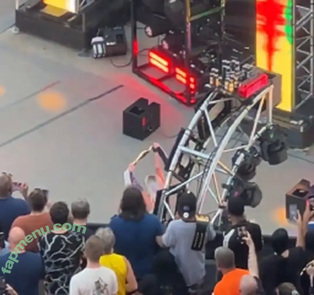 Liv Morgan nude photo #1044 (WWELivMorgan / YaOnlyLivvOnce)