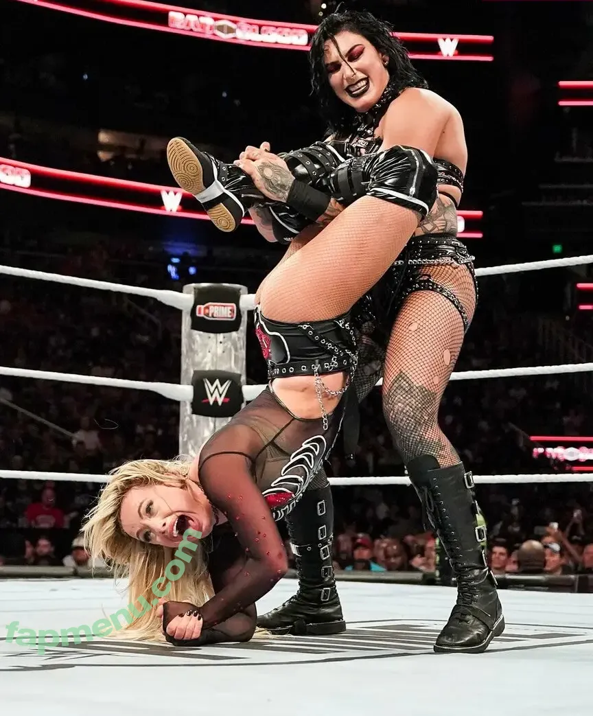 Liv Morgan nude photo #1127 (WWELivMorgan / YaOnlyLivvOnce)