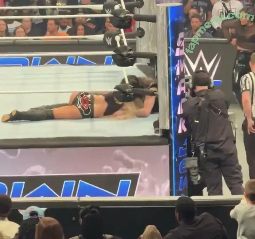 Liv Morgan nude photo #1155 (WWELivMorgan / YaOnlyLivvOnce)