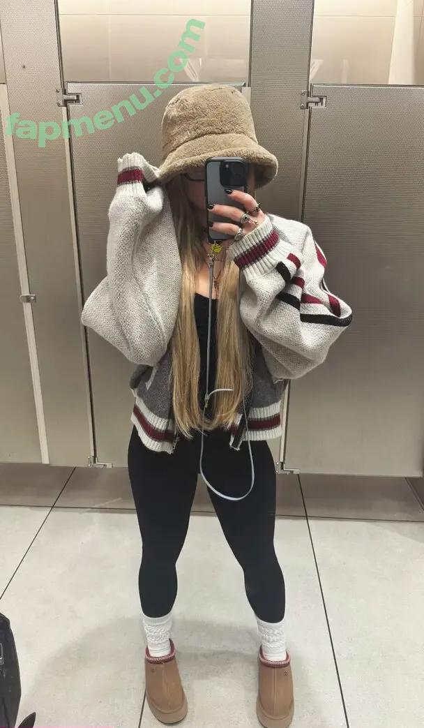 Liv Morgan nude photo #1181 (WWELivMorgan / YaOnlyLivvOnce)