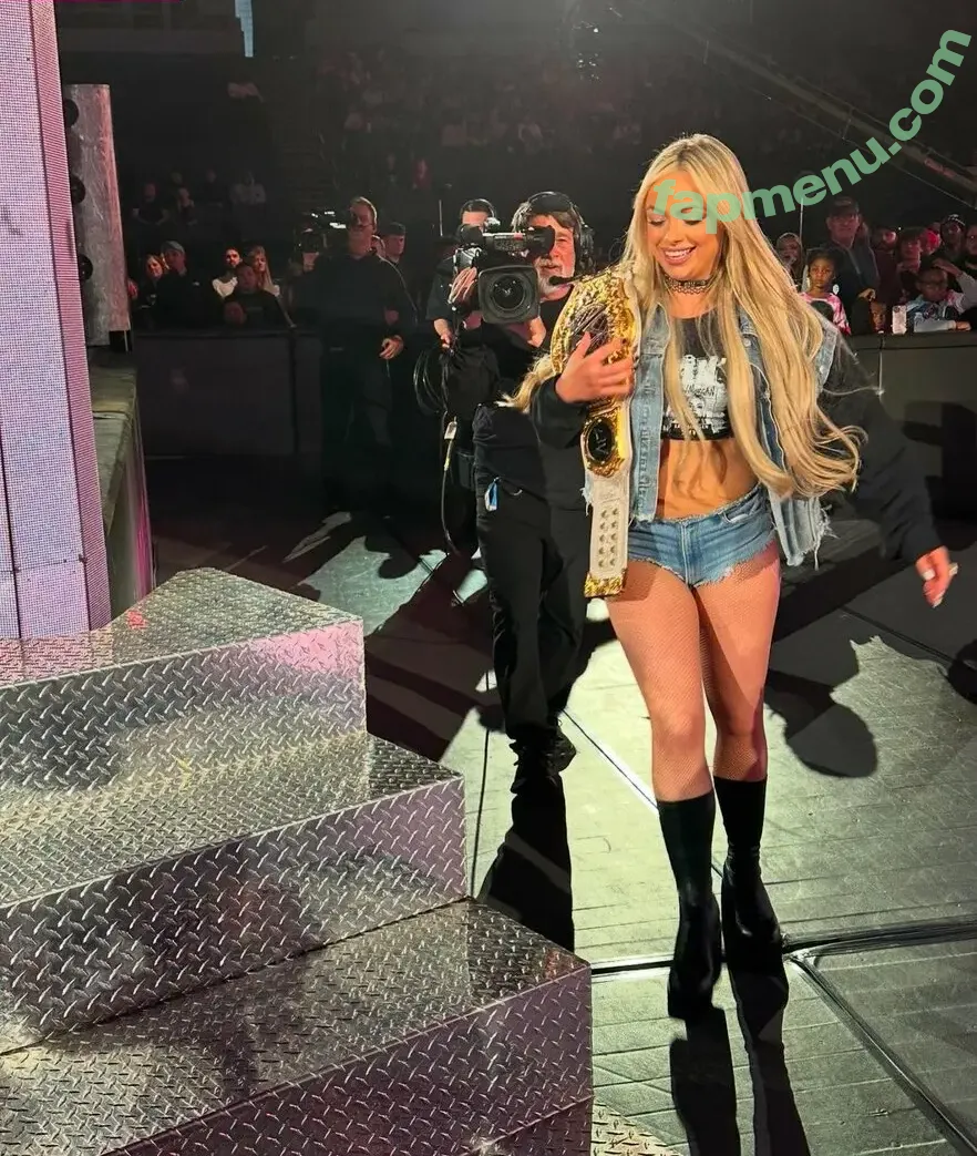 Liv Morgan nude photo #1199 (WWELivMorgan / YaOnlyLivvOnce)