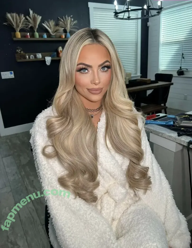 Liv Morgan nude photo #1212 (WWELivMorgan / YaOnlyLivvOnce)