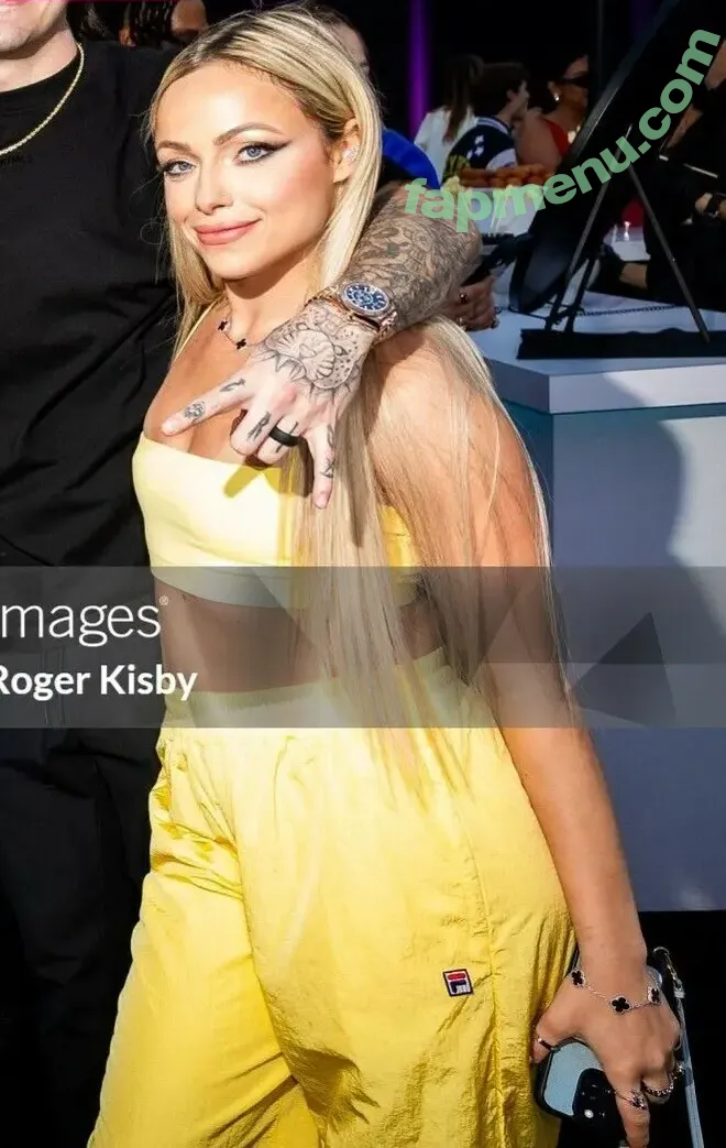 Liv Morgan nude photo #1633 (yaonlylivvonce)