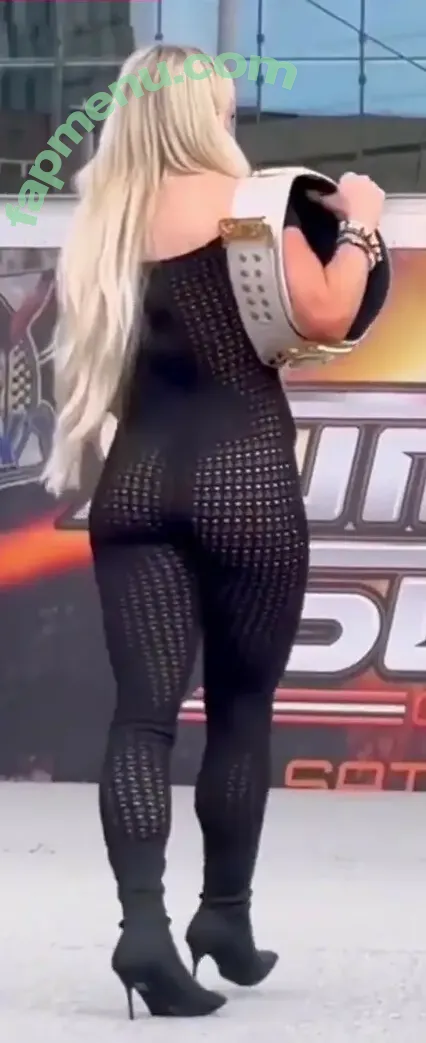 Liv Morgan nude photo #1680 (yaonlylivvonce)
