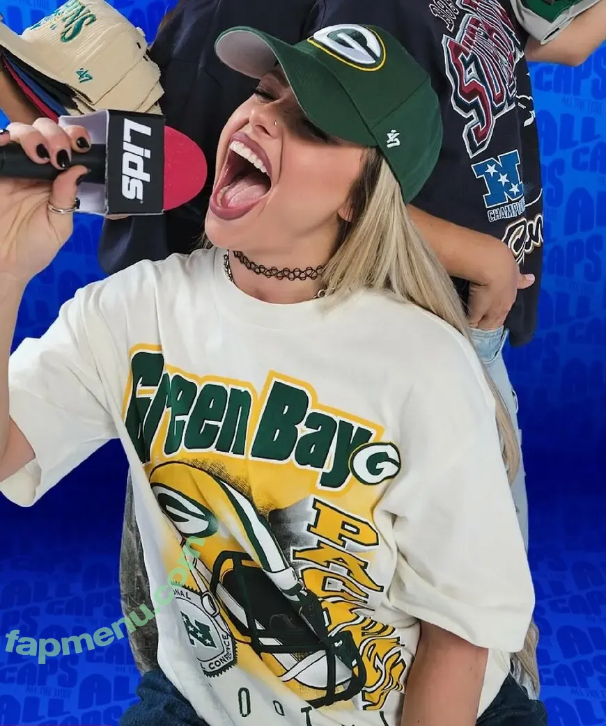 Liv Morgan nude photo #1754 (WWELivMorgan / YaOnlyLivvOnce)