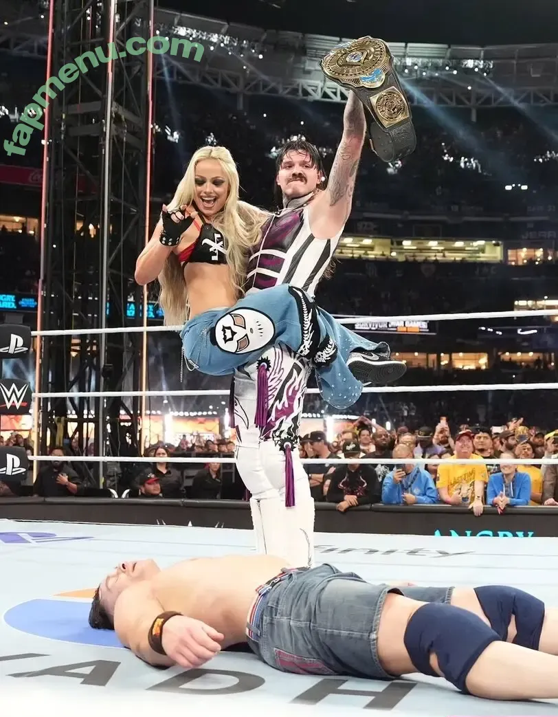 Liv Morgan nude photo #1794 (WWELivMorgan / YaOnlyLivvOnce)