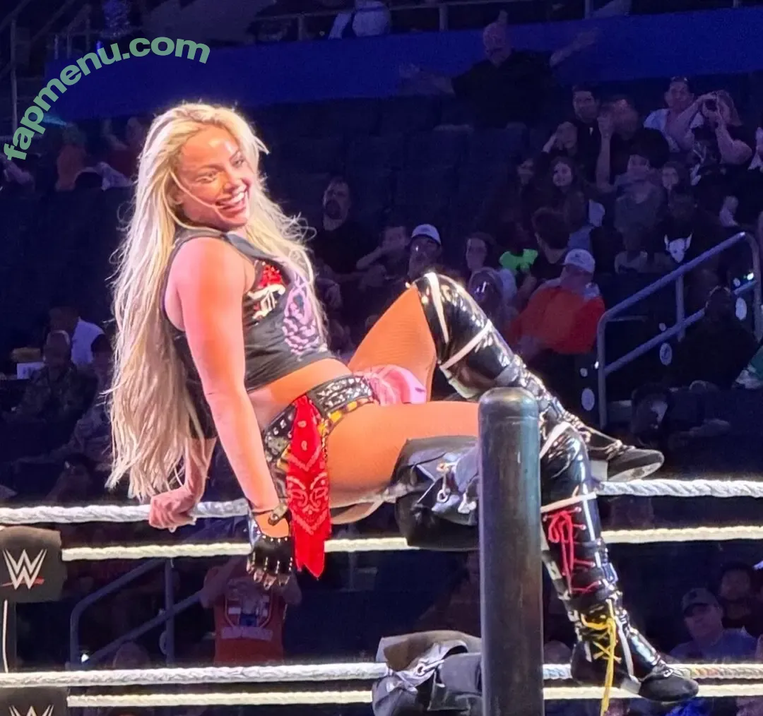 Liv Morgan nude photo #1934 (LivMorganSimp / WWELivMorgan / yaonlylivvonce)