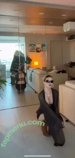 Liv Resenhas / livresenhas / livssecretlifefree nude photo #0150