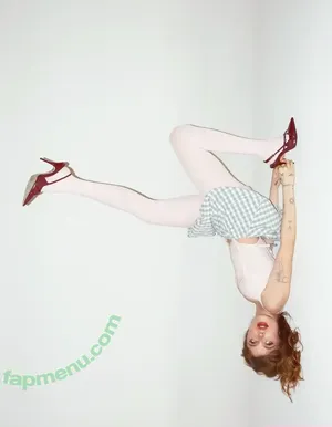 Liv Resenhas / livresenhas / livssecretlifefree nude photo #0155