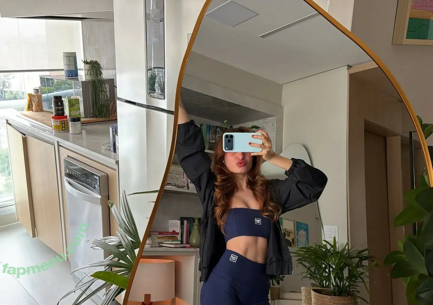 Liv Resenhas nude photo #0144 (livresenhas / livssecretlifefree)