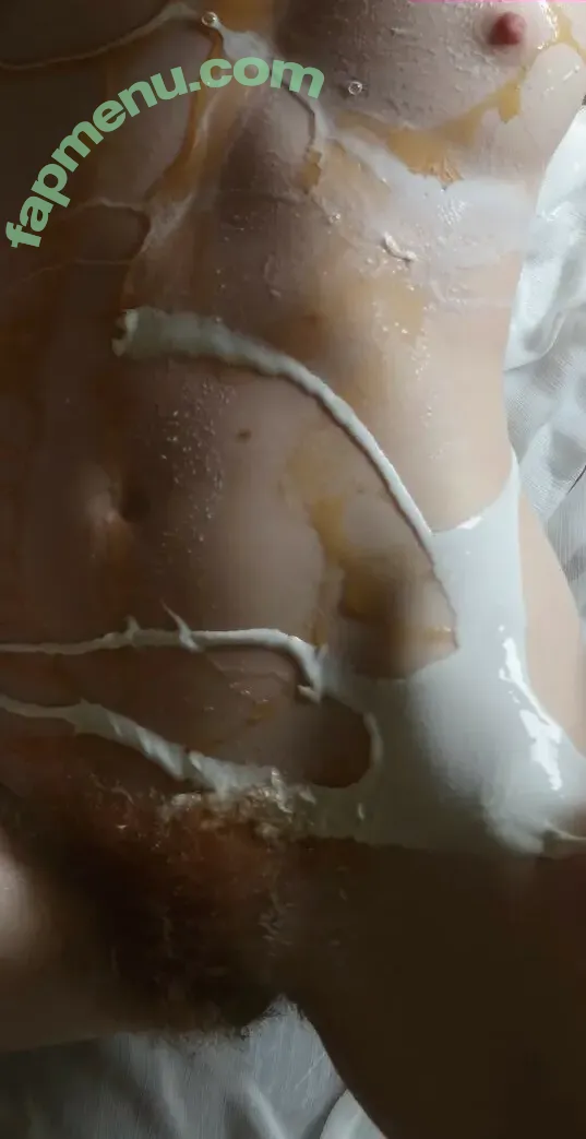 Liv Sage nude photo #0719 (asmallwoman / livsage)