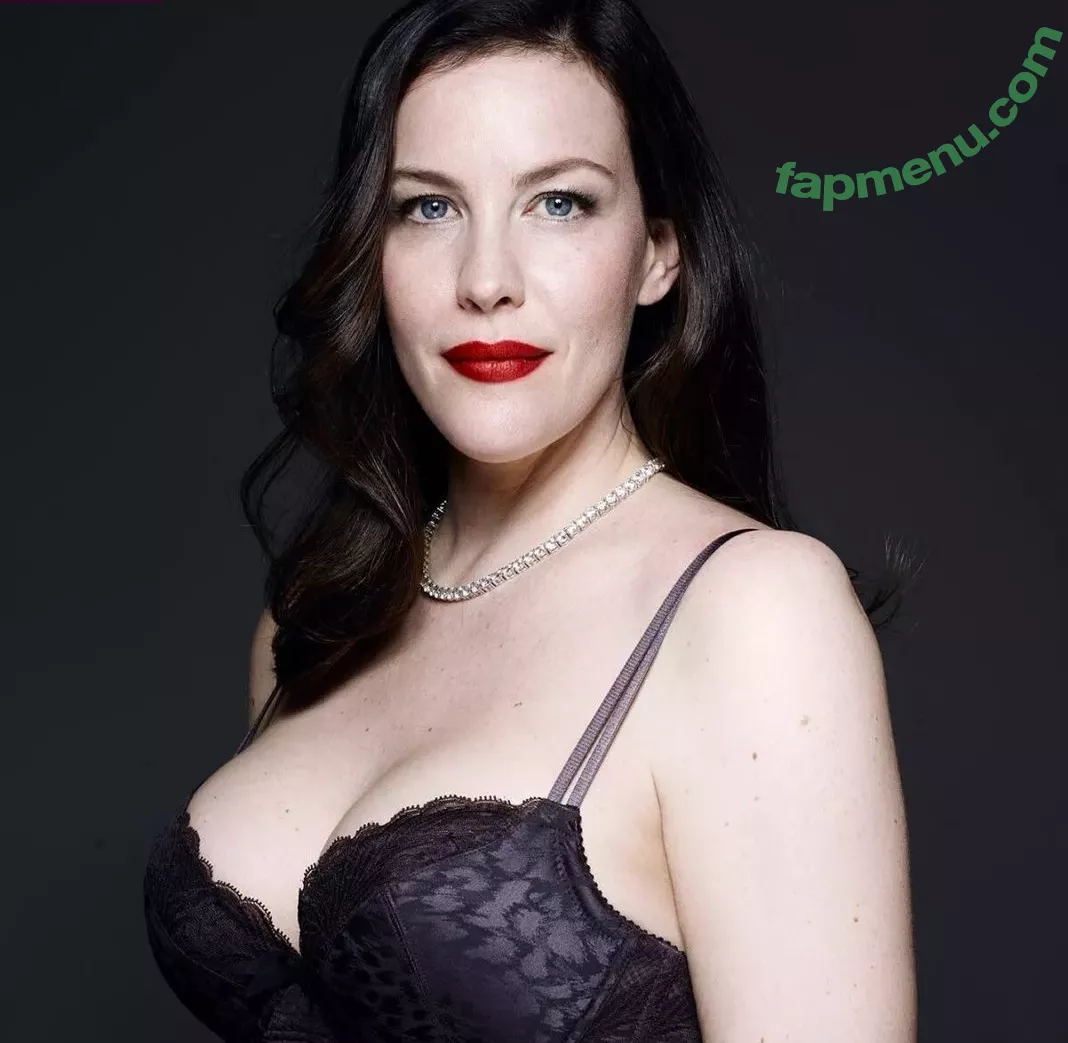 Liv Tyler nude photo #0012 (livtyler / livtyler0580 / misslivalittle)