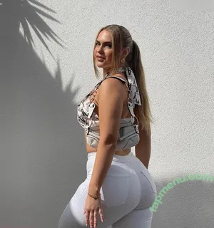  nude photo #0010