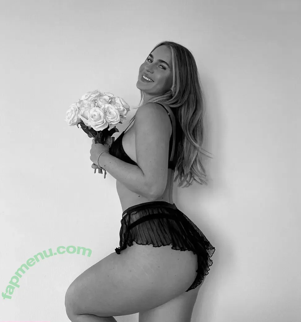liv.yah nude photo #0077 (liv.yah)