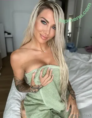  nude photo #0010