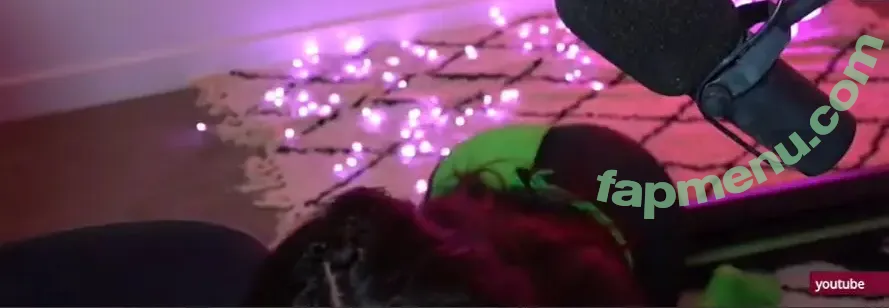 LivBev nude photo #0154 (Liv Bevan / livscopes)