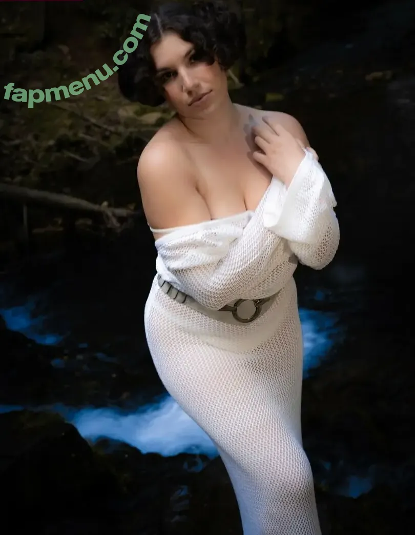 livbrielle nude photo #0011 (feralspacegirl)