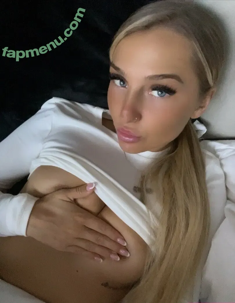 livdavies nude photo #0038 (liv_davies_xx)