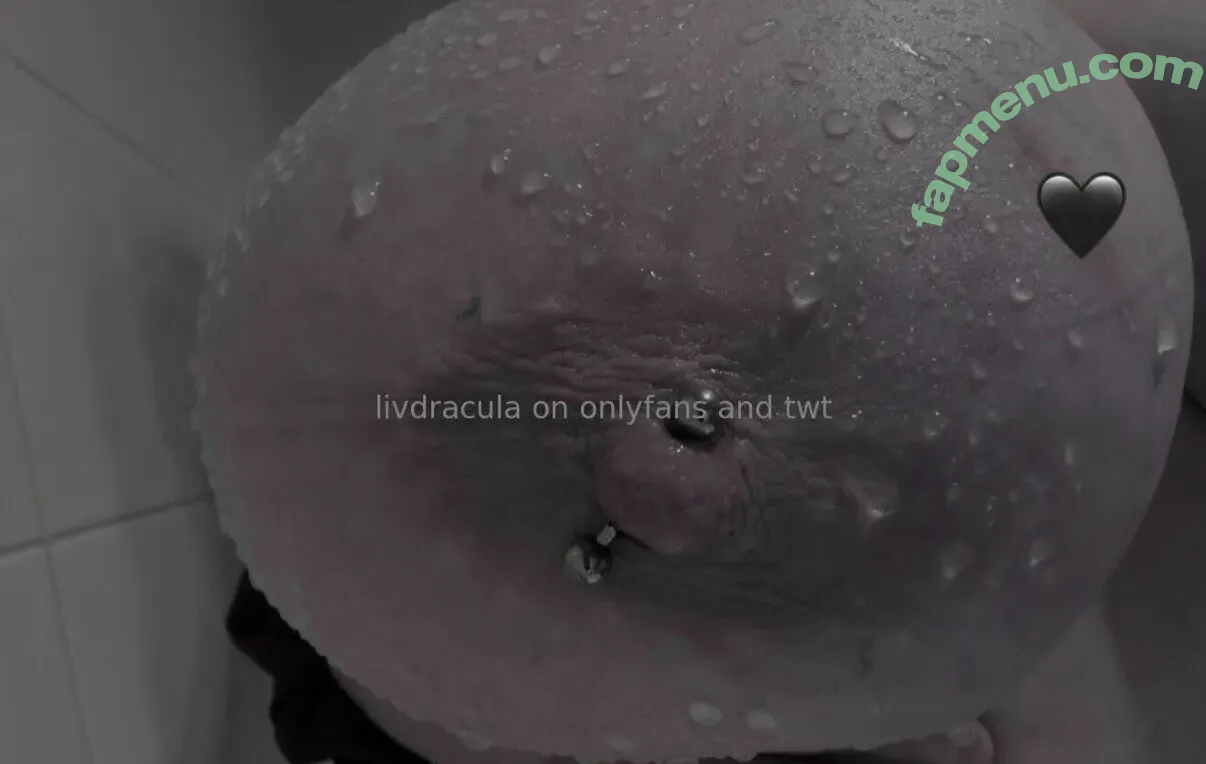 Livdracula nude photo #0077 (vampireofyourdreams)