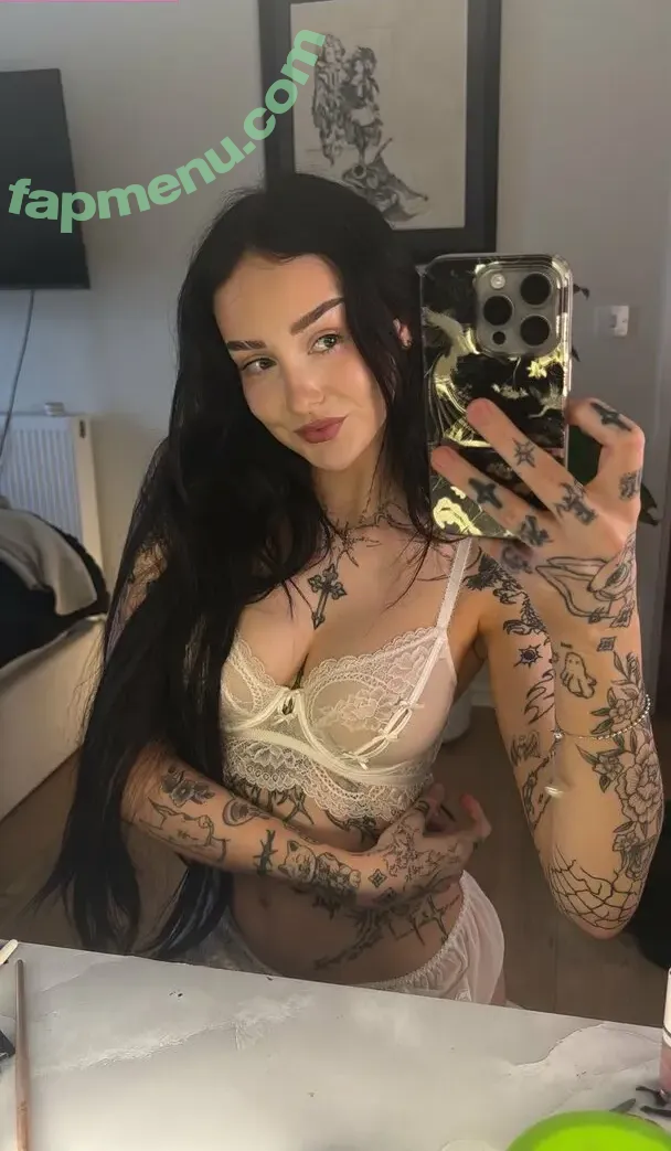 liverinrose nude photo #0052 (erinrosa)